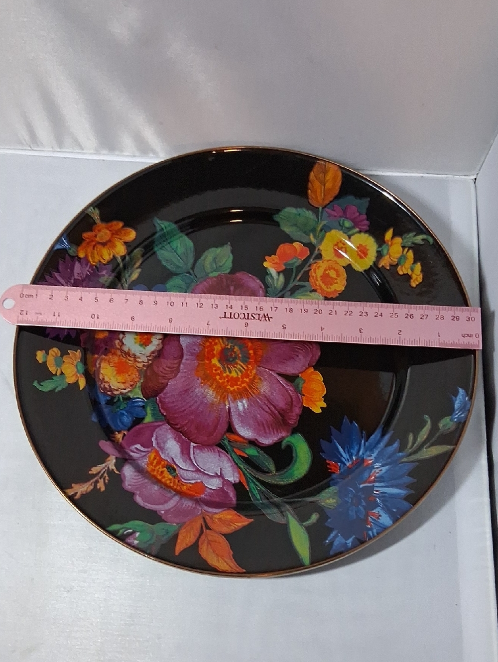Mackenzie-Childs 12 inch Black Flower Market chargers, set of 4 - Picture 11 of 15